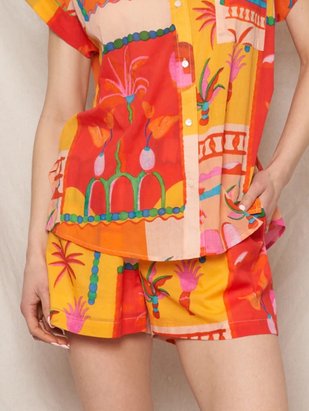 NWT En Crème Colorful Women's Shorts. 100% cotton.